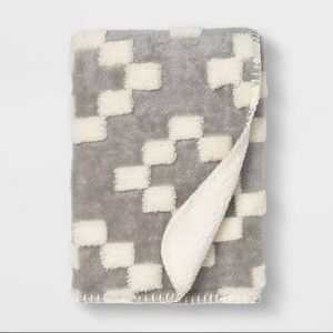 Grey stroller blanket